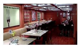 tn_Biminidaycruisedining7_JPG.jpg